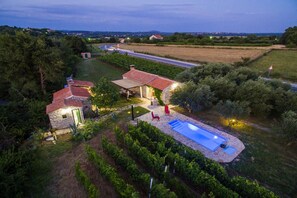 Exterior - Holiday Home near Adriatic Sea and Krka Falls (Sopot)