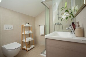Shower - Charming Villa in Vela Luka on the Beach (Vela Luka)