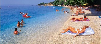 Fuga sul lago con piscina