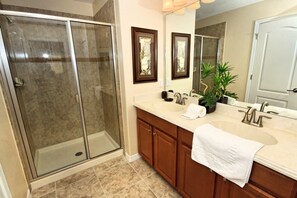 Villa, 5 Bedrooms | Bathroom | Towels - 1006 The Shire at Westhaven by Orlando Holiday Rental Homes (Davenport)