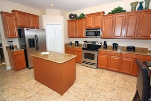 빌라, 침실 5개 | 전용 주방 | 오븐, 식기 세척기, 식탁