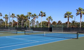 Tennis court - 1214 Ridgewood Lakes by Orlando Holiday Rental Homes (Davenport)