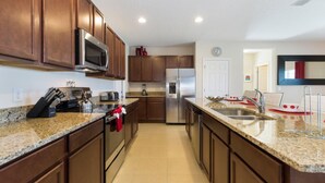 Villa, 5 habitaciones | Cocina privada