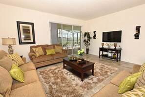Villa, 6 Bedrooms | Living area - 1334 The Dales at Westhaven by Orlando Holiday Rental Homes (Davenport)