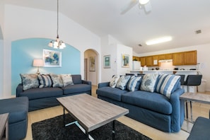 Villa, 4 Bedrooms | Living room