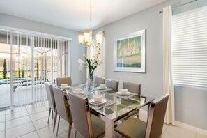 Villa, 6 camere da letto | Ristoranti