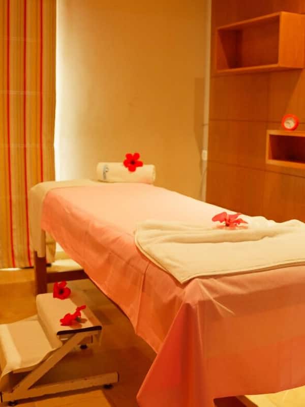 Sauna, vasca idromassaggio, bagno turco