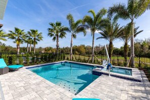 Villa, 5 Schlafzimmer | Pool