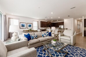 Villa, 5 Schlafzimmer | Wohnzimmer