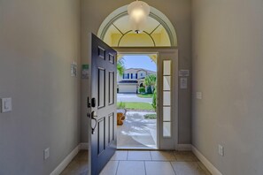 Huvila, 5 makuuhuonetta | 5 makuuhuonetta, yksilöllisesti sisustettu, yksilöllisesti kalustettu