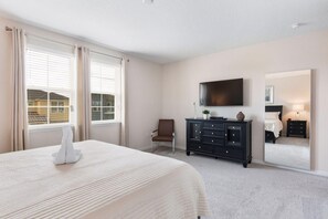 Room - 9011 Solara Resort by Orlando Holiday Rental Homes (Kissimmee)