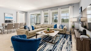 Unclassified image, 3 of 61, button - 7583 Solterra by Orlando Holiday Rental Homes (Davenport)