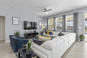 Villa, Multiple Beds | Living room