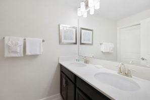 Bathroom - 9019 The Retreat at Champions Gate by Orlando Holiday Rental Homes (Davenport)
