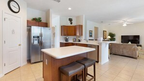 Unclassified image, 4 of 41, button - 912 The Shire at Westhaven by Orlando Holiday Rental Homes (Davenport)