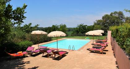 Appartement Ă Montalto prĂšs du lac et piscine