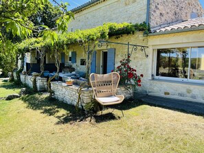 Terrace/patio - House in the middle of lavender fields (Sault)