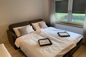 4 室のベッドルーム、WiFi