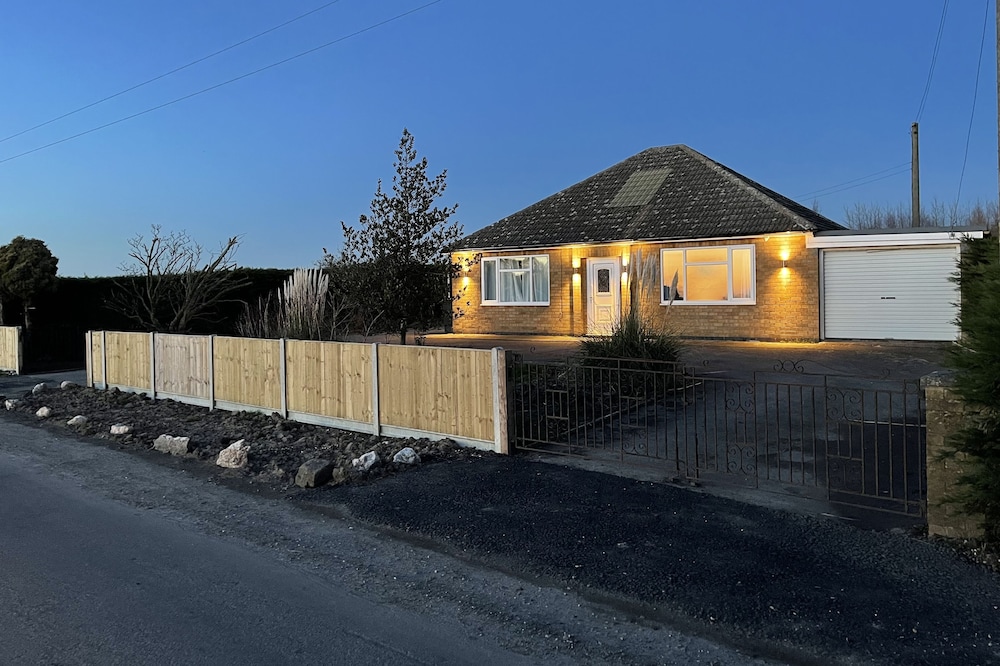 2 Bedroom Self Catering Accommodation