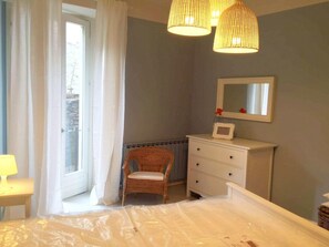 2 bedrooms, WiFi - Apartment in Ghiffa with Lake Maggiore Views (Ghiffa)