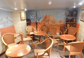 遮光カーテン、アイロン / アイロン台、ベッドシーツ