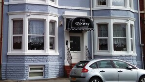 A corner building with a bay window and a sign reading "The Gynway". - The Gynway (Blackpool)