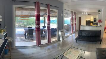 Baby-foot, table de tennis de table