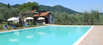 Farmhouse abode with Pool and Tuscan Charm