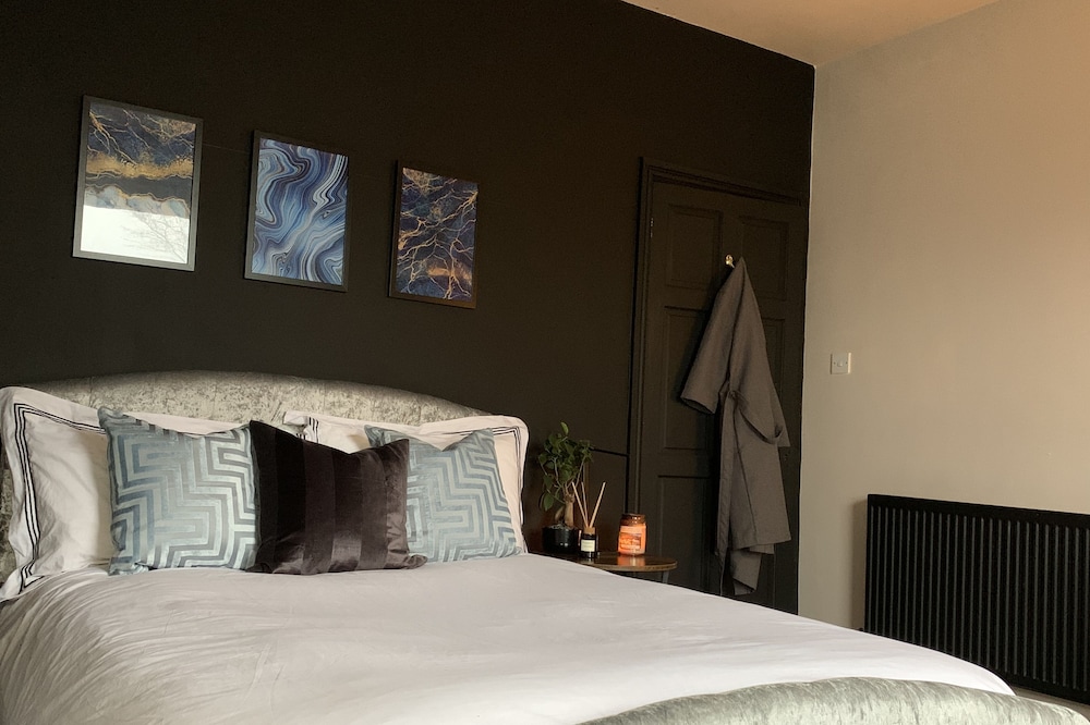 Manners Boutique Rooms