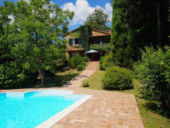 Pool - Villa Santa Fiora Farmhouse (Selva Santa Fiora)