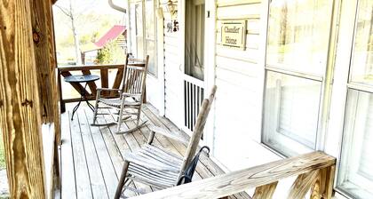 The Chandler House, 211 N Peabody Ave, Moutain View, Ar. 72560