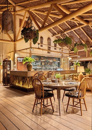 Breakfast, lunch served; local and international cuisine, beach views
