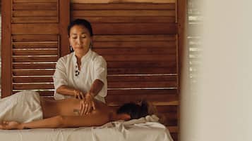 Couples treatment rooms, sauna, steam room, Turkish bath