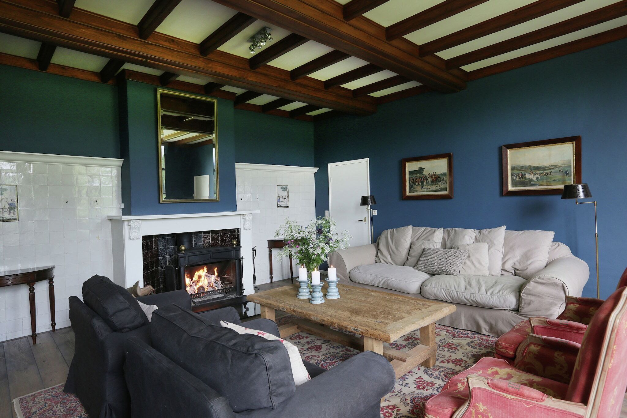 智能电视、壁炉