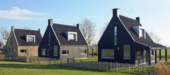 Detached villa on the Zeedijk with view