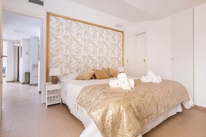 2 bedrooms, Internet, bed sheets - Goyeneta by Sevillaluxurysuites (Sevilla)