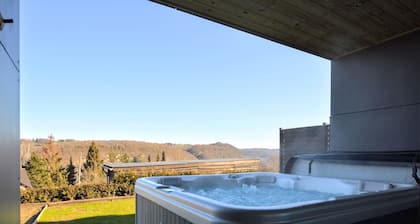 Luxuriöses Ferienhaus in Aywaille mit Sauna