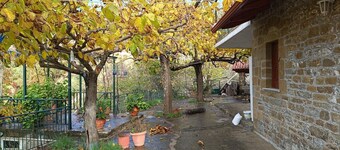 Secluded Holiday Home in Kalavrouza with Mountain Views,BBQ