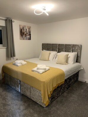 2 bedrooms