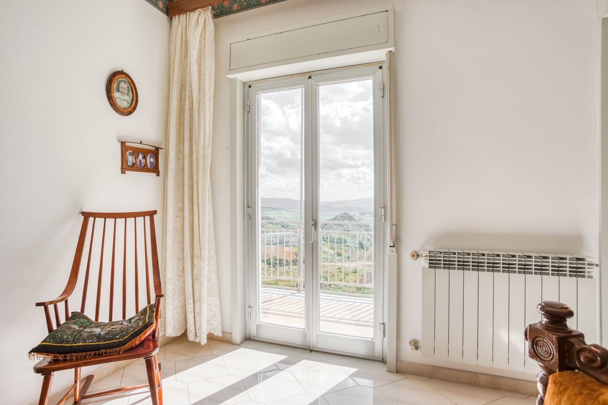 Posh Home in Santa Caterina Villarmosa near Nature Reserve