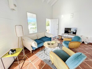 Smart-TV og stereoanlegg