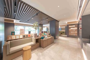 Lobby - Ji Hotel (Shanghai)