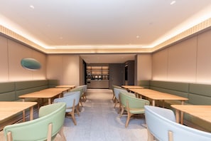 Restaurant - Ji Hotel (Shanghai)