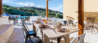 Family-Friendly Sicily Stay