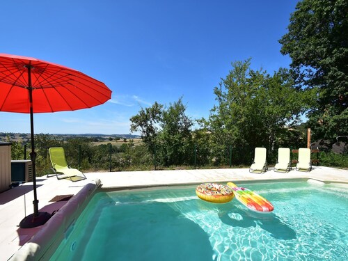 Mansion in Cuzy with Shared Pool