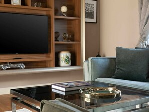 电视、流媒体服务