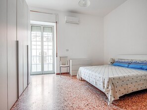 2 Schlafzimmer, Internetzugang