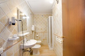 Dusche, Bidet