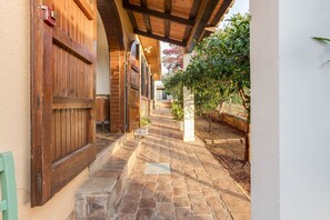 Exterior detail - Villa in Partinico near the Beach (Partinico)