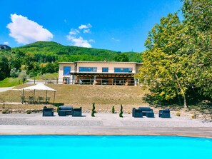 Pool - Holiday home with pool in Camporgiano (Camporgiano-LU)